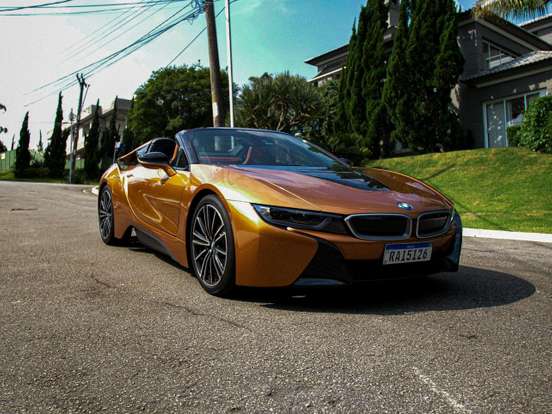 BMW i8